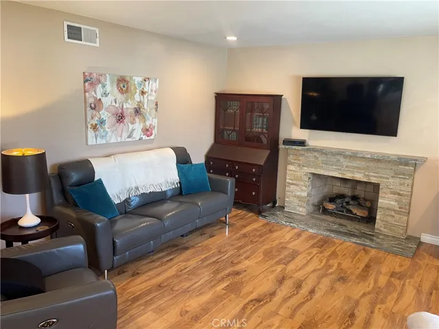 111 E Palmdale #1, Orange, California 92865
