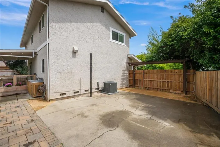 807 Ramona Way, Gilroy, California 95020