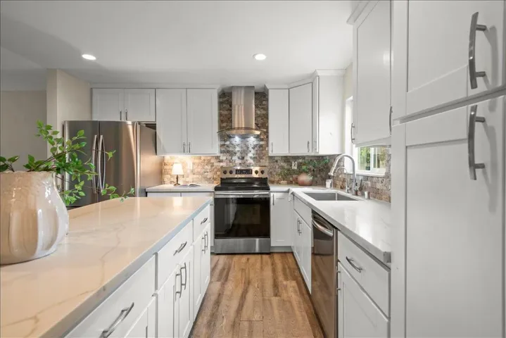 807 Ramona Way, Gilroy, California 95020