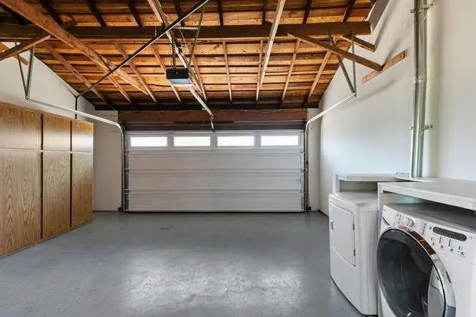 1909 La Salle Court, Walnut Creek, California 94598