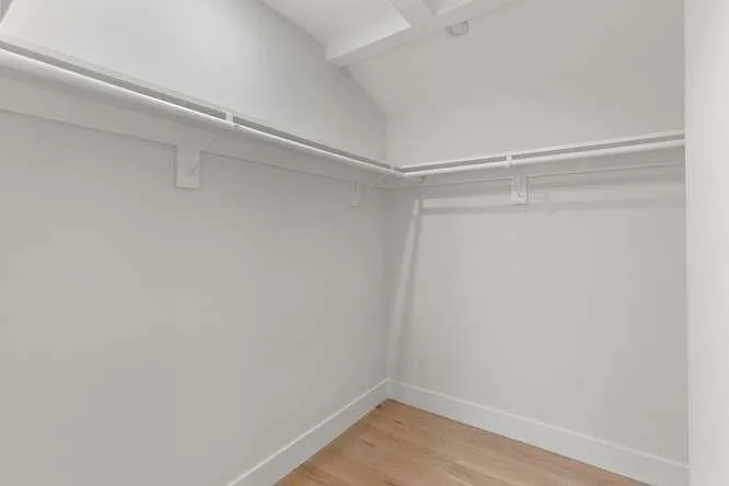 1909 La Salle Court, Walnut Creek, California 94598