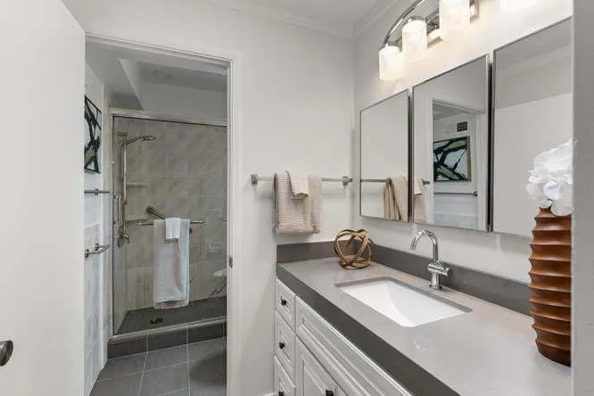 1909 La Salle Court, Walnut Creek, California 94598