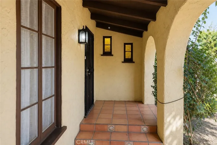 5714 Cantaloupe Avenue, Sherman Oaks, California 91401