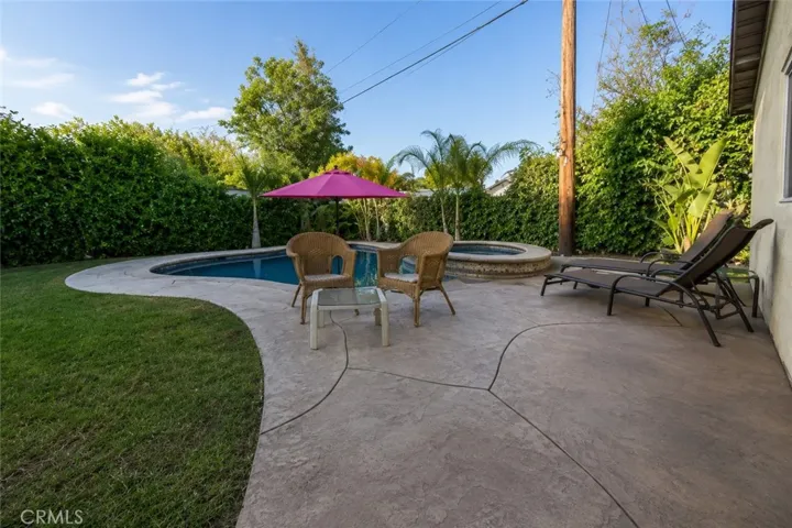 5714 Cantaloupe Avenue, Sherman Oaks, California 91401