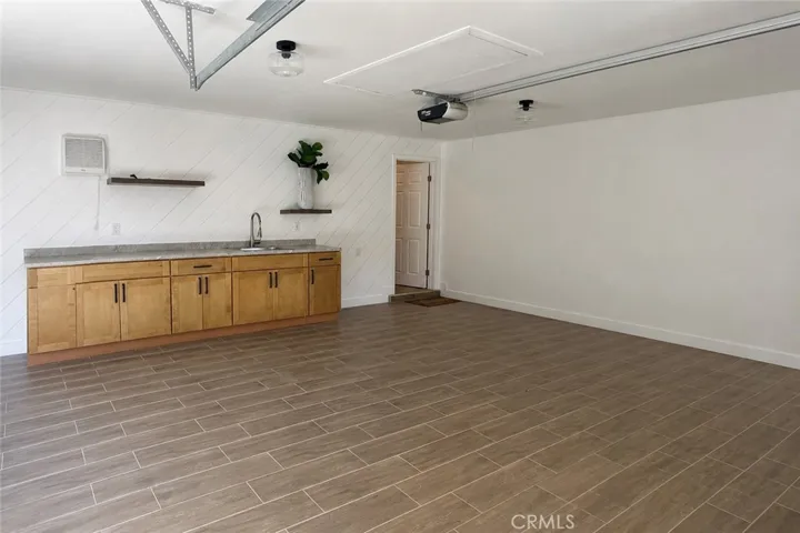 5714 Cantaloupe Avenue, Sherman Oaks, California 91401