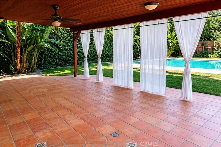 5714 Cantaloupe Avenue, Sherman Oaks, California 91401