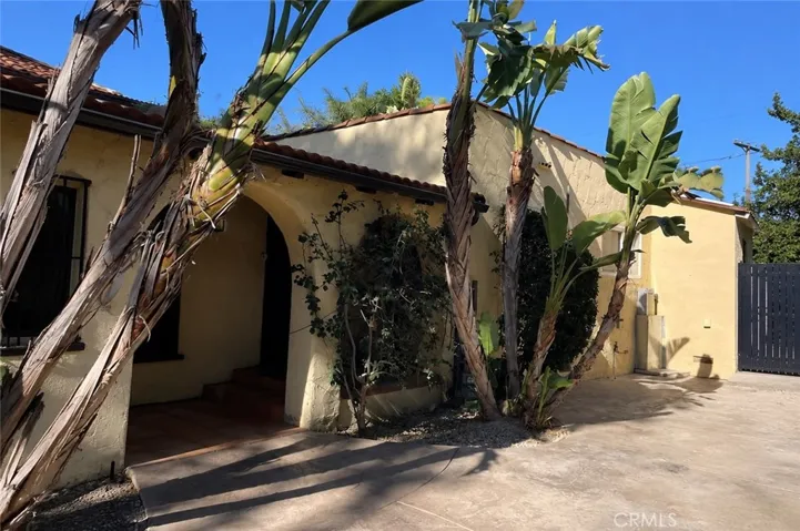 5714 Cantaloupe Avenue, Sherman Oaks, California 91401