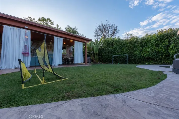 5714 Cantaloupe Avenue, Sherman Oaks, California 91401