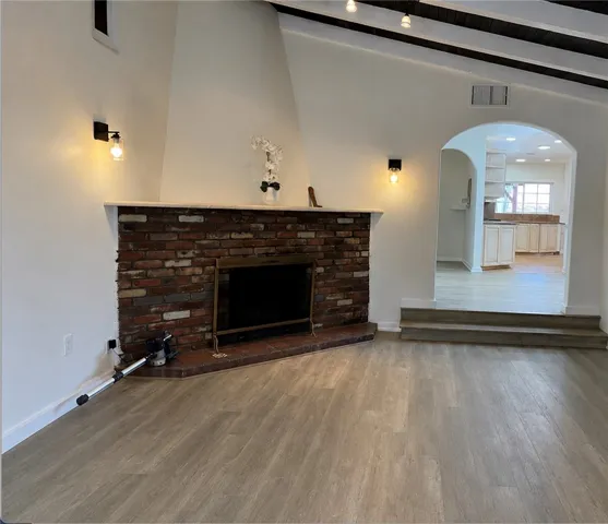 5714 Cantaloupe Avenue, Sherman Oaks, California 91401