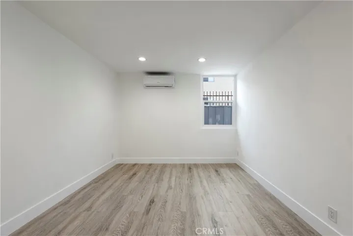 18620 Hatteras Street 169, Tarzana, California 91356