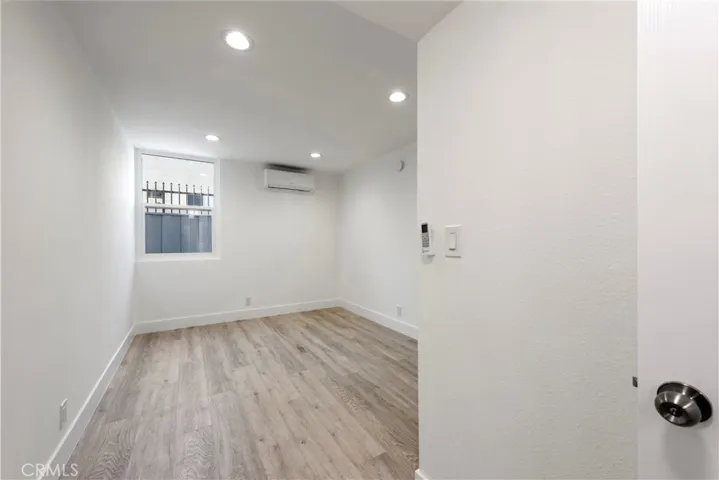 18620 Hatteras Street 169, Tarzana, California 91356