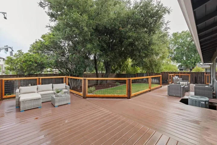 579 Arran Court, Sunnyvale, California 94087