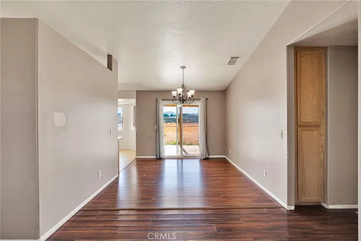 13475 Yakima, Apple Valley, California 92308