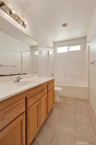 13475 Yakima, Apple Valley, California 92308