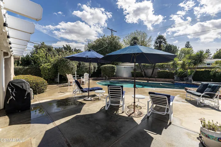 22312 Mobile Street 14