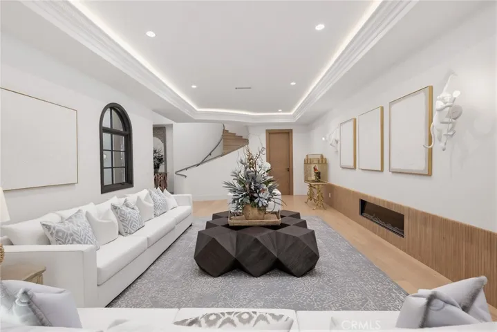 339 W Longden Avenue, Arcadia, California 91007