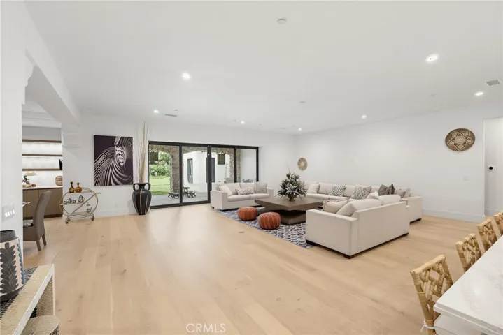 339 W Longden Avenue, Arcadia, California 91007
