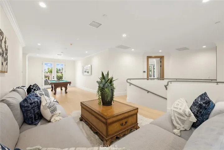 339 W Longden Avenue, Arcadia, California 91007