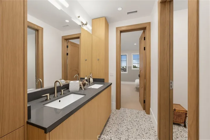 339 W Longden Avenue, Arcadia, California 91007