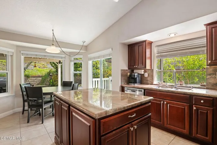17-Kitchen