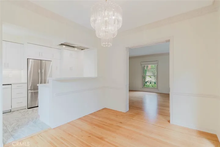 5962 San Vicente Boulevard 4, Los Angeles, California 90019