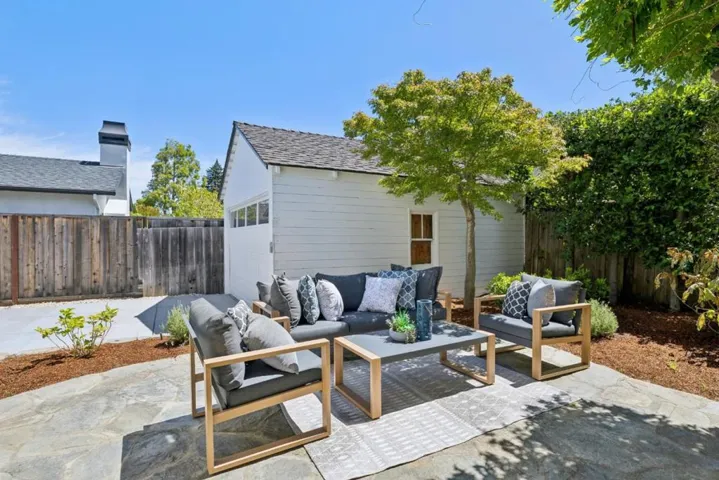 2119 Roosevelt Avenue, Burlingame, California 94010