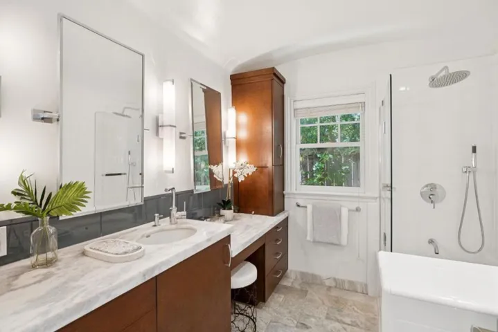 2119 Roosevelt Avenue, Burlingame, California 94010