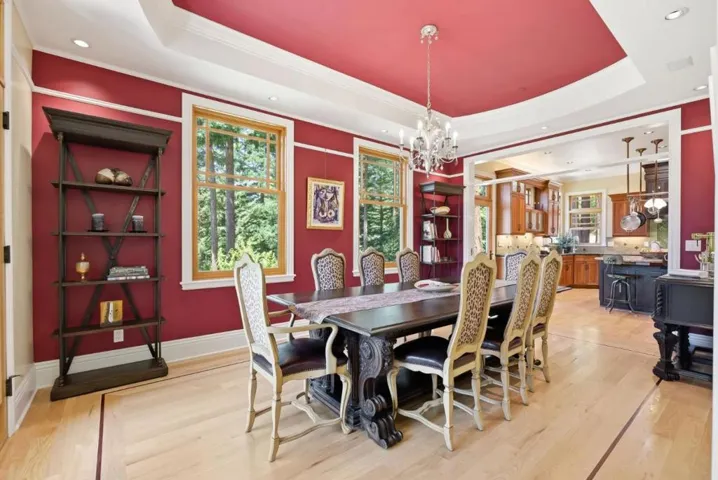 24431 Soquel San Jose Road, Los Gatos, California 95033