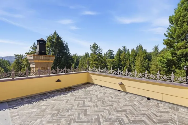24431 Soquel San Jose Road, Los Gatos, California 95033