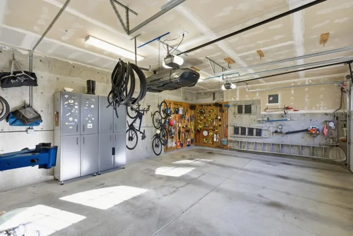 24431 Soquel San Jose Road, Los Gatos, California 95033