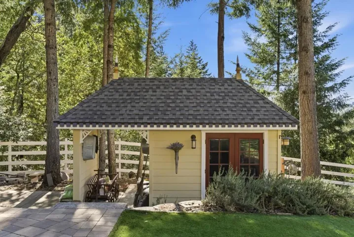 24431 Soquel San Jose Road, Los Gatos, California 95033