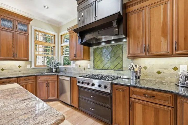 24431 Soquel San Jose Road, Los Gatos, California 95033