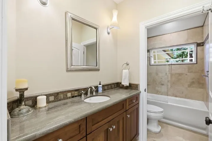 24431 Soquel San Jose Road, Los Gatos, California 95033