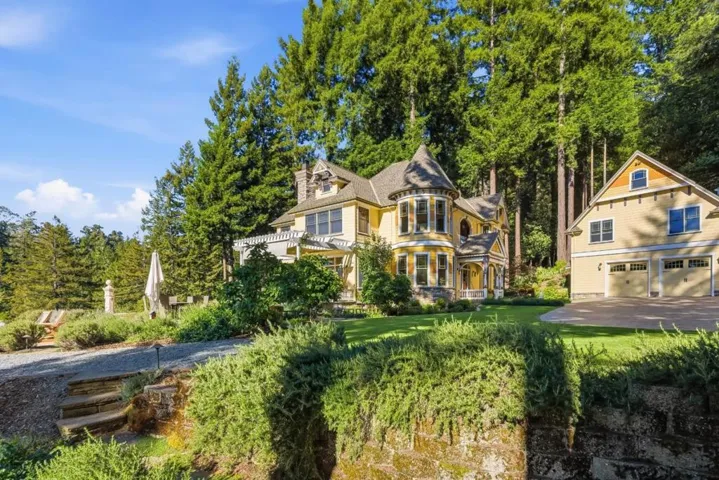 24431 Soquel San Jose Road, Los Gatos, California 95033