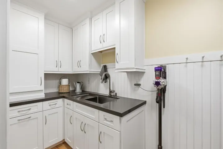 24431 Soquel San Jose Road, Los Gatos, California 95033