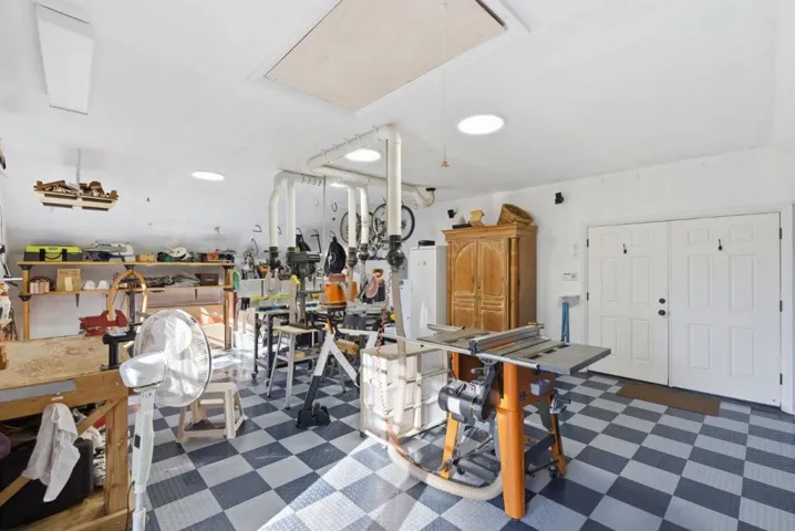 24431 Soquel San Jose Road, Los Gatos, California 95033