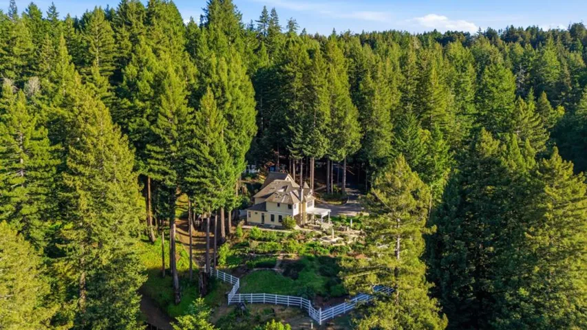 24431 Soquel San Jose Road, Los Gatos, California 95033