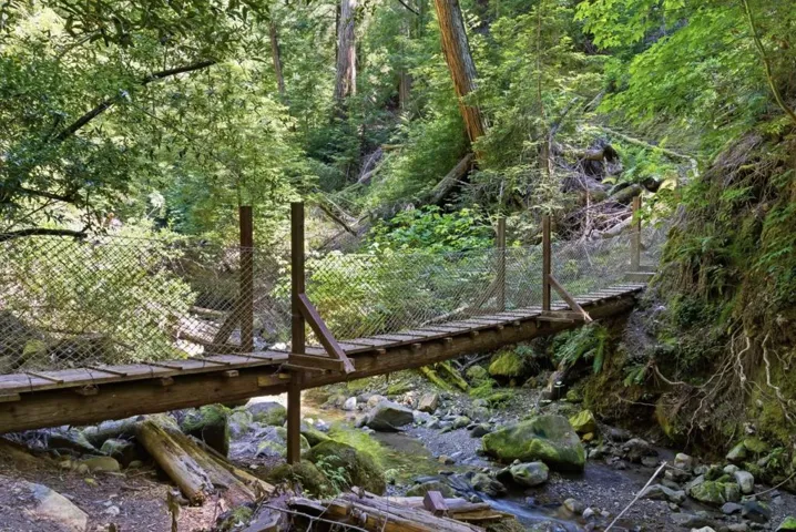 24431 Soquel San Jose Road, Los Gatos, California 95033