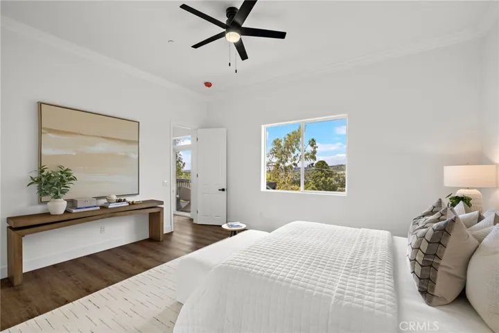 12336 Circula Panorama, Santa Ana, California 92705