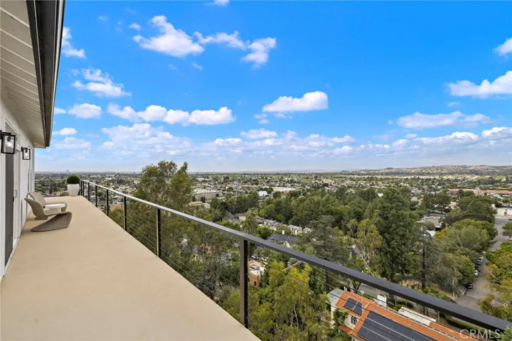 12336 Circula Panorama, Santa Ana, California 92705