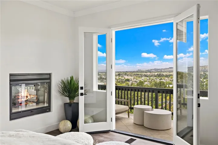12336 Circula Panorama, Santa Ana, California 92705
