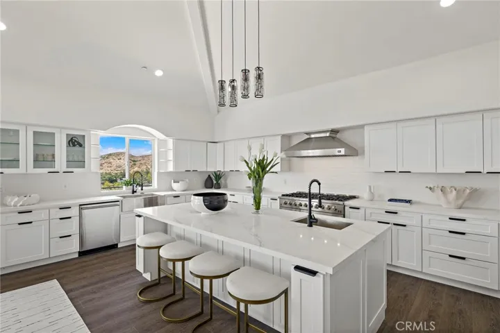 12336 Circula Panorama, Santa Ana, California 92705