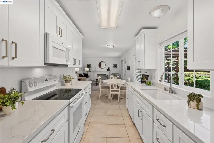3454 Cumberland Gap Ct, Pleasanton, California 94588