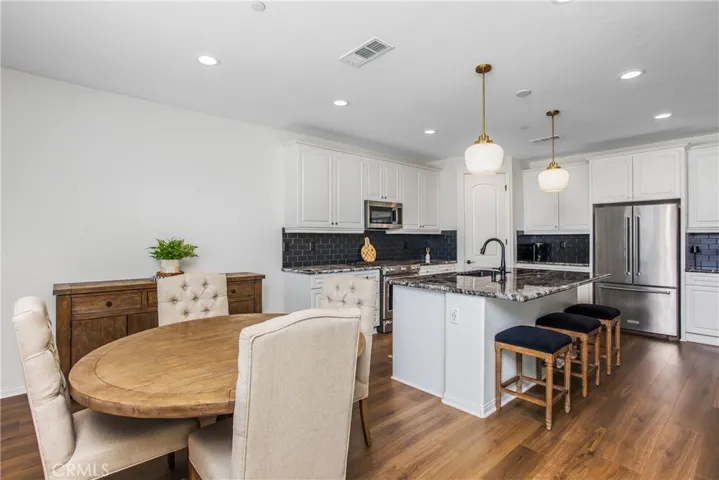 1264 Joshua Tree, Calimesa, California 92320