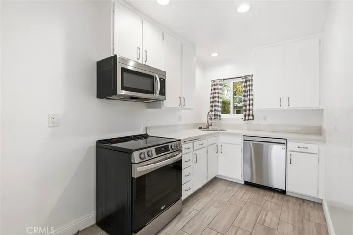 24836 Lakefield Street, Lake Forest, California 92630