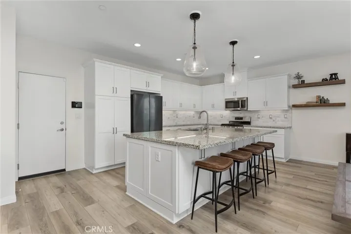 1216 Flagstone Lane, Hemet, California 92545