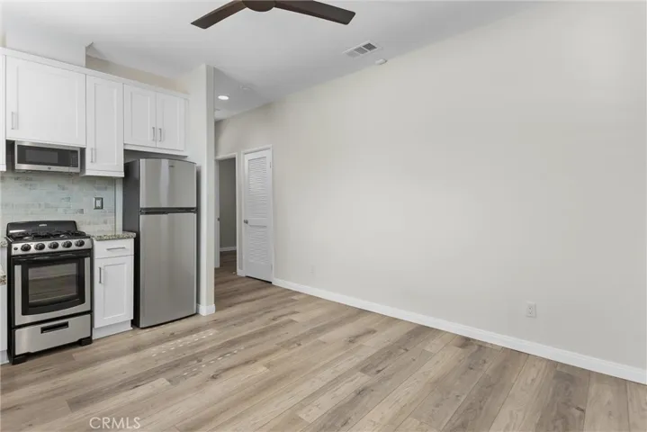 1216 Flagstone Lane, Hemet, California 92545