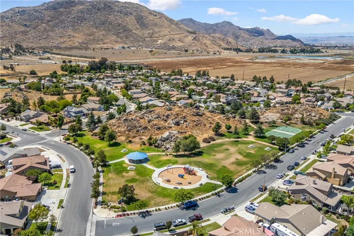 1216 Flagstone Lane, Hemet, California 92545