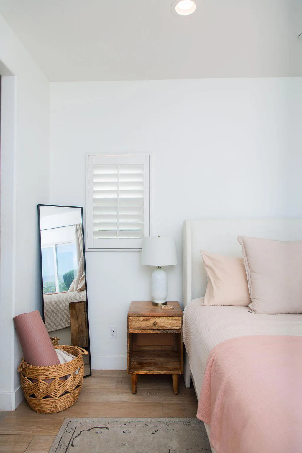 0H5C7889