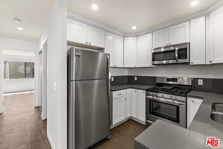 6212 Fulton Avenue 103, Van Nuys, California 91401